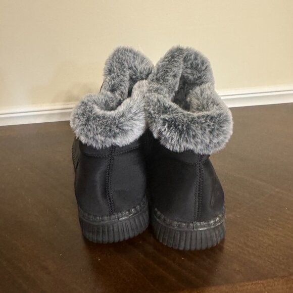 Women’s Waterproof Winter Snow Boots – Size 7 – New Without Tags - Picture 3 of 5